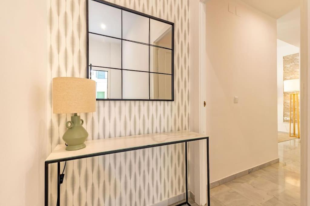 Conde Ibarra Deluxe By Valcambre Apartment Sevilla Exterior foto
