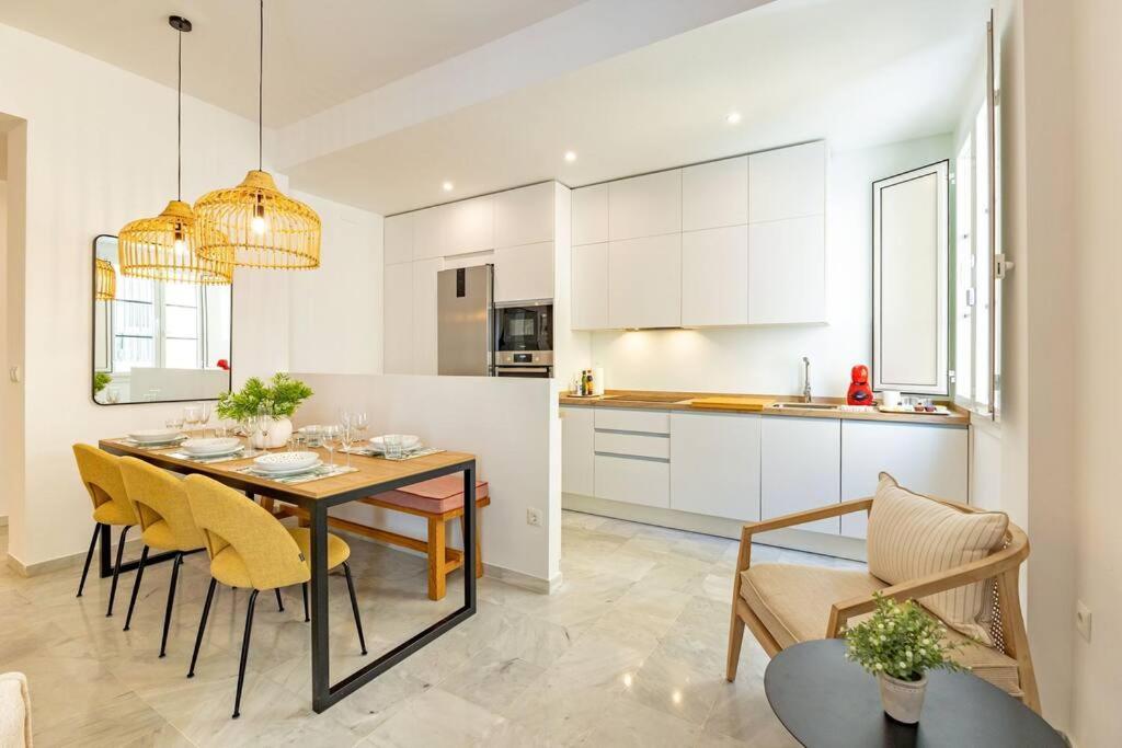 Conde Ibarra Deluxe By Valcambre Apartment Sevilla Exterior foto